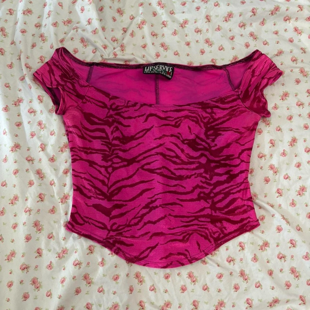 lip service top